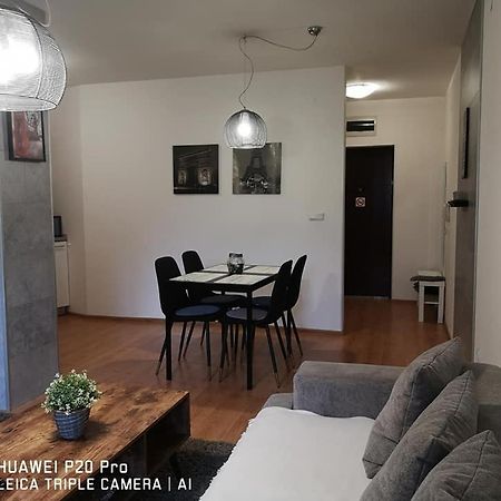 וארנה Sea Garden Apartment Idm מראה חיצוני תמונה