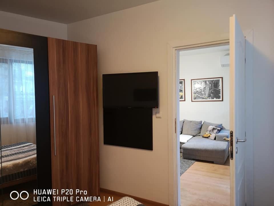 וארנה Sea Garden Apartment Idm מראה חיצוני תמונה